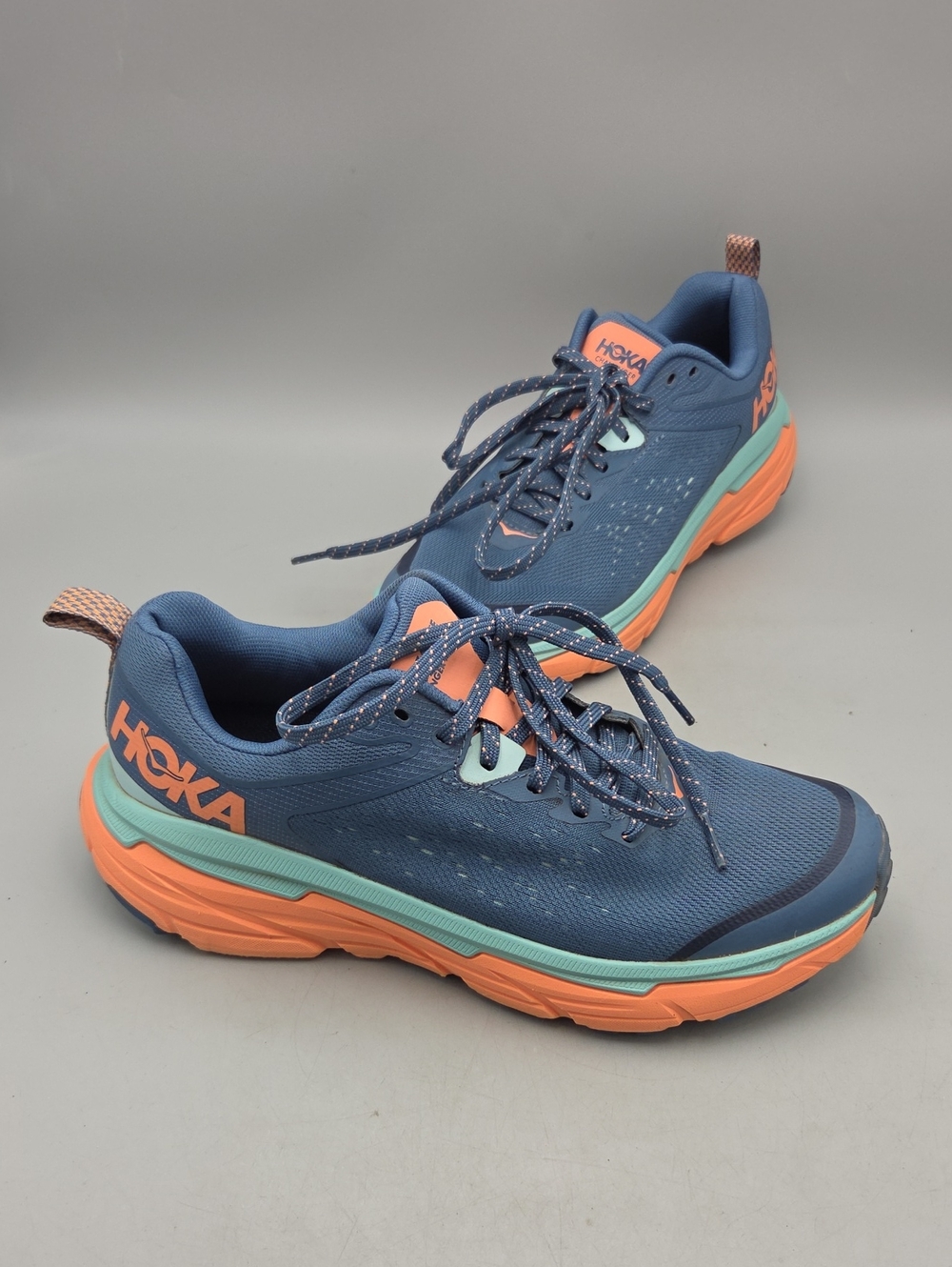 Hoka One One Challenger ATR 6 Womens 8.5 B Running Shoes Grey Orange